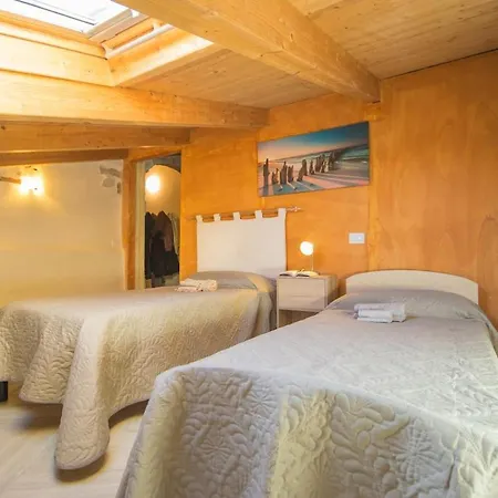 The Ruins - Loft With Panoramic Terrace Apartmán *